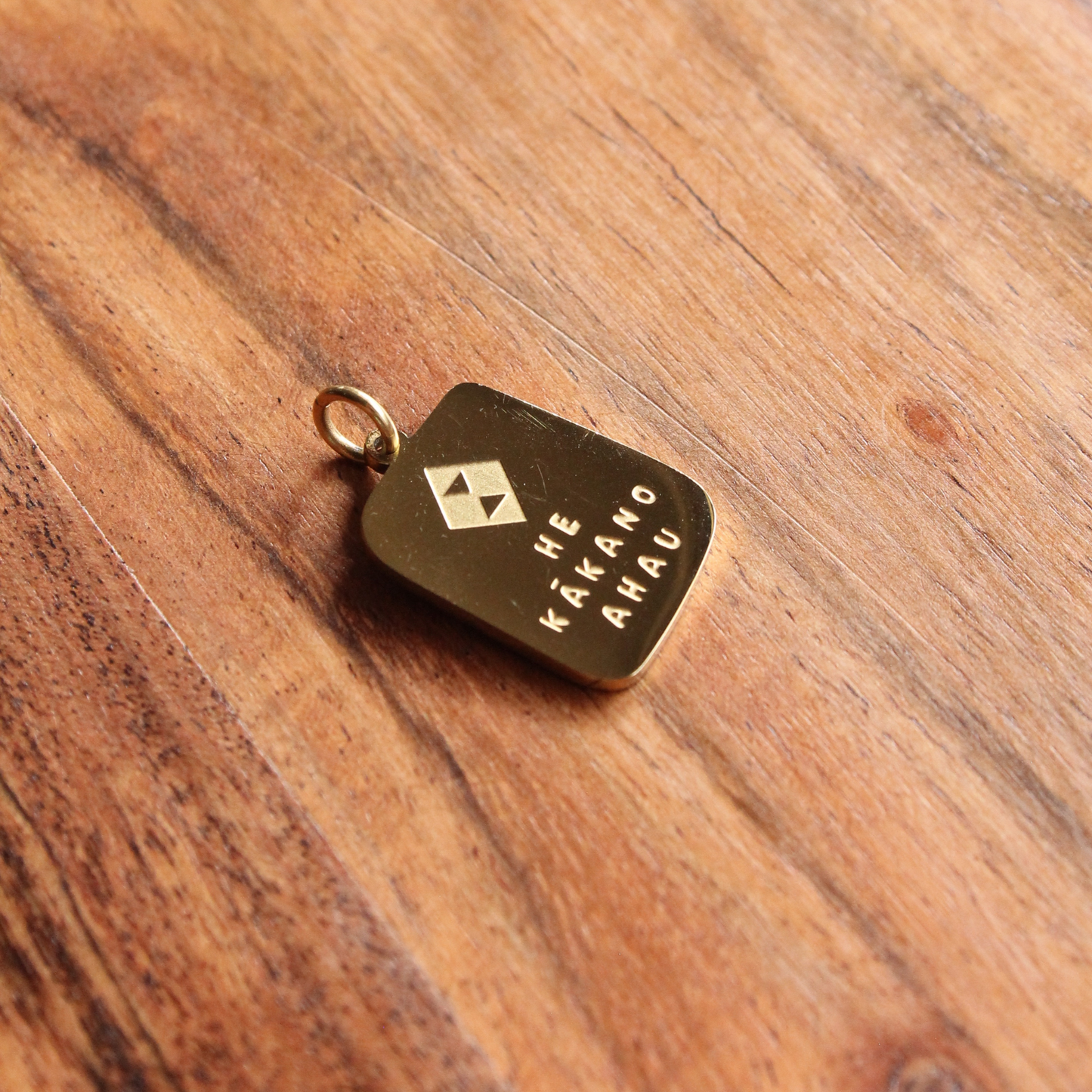 He Kākano Ahau Charm