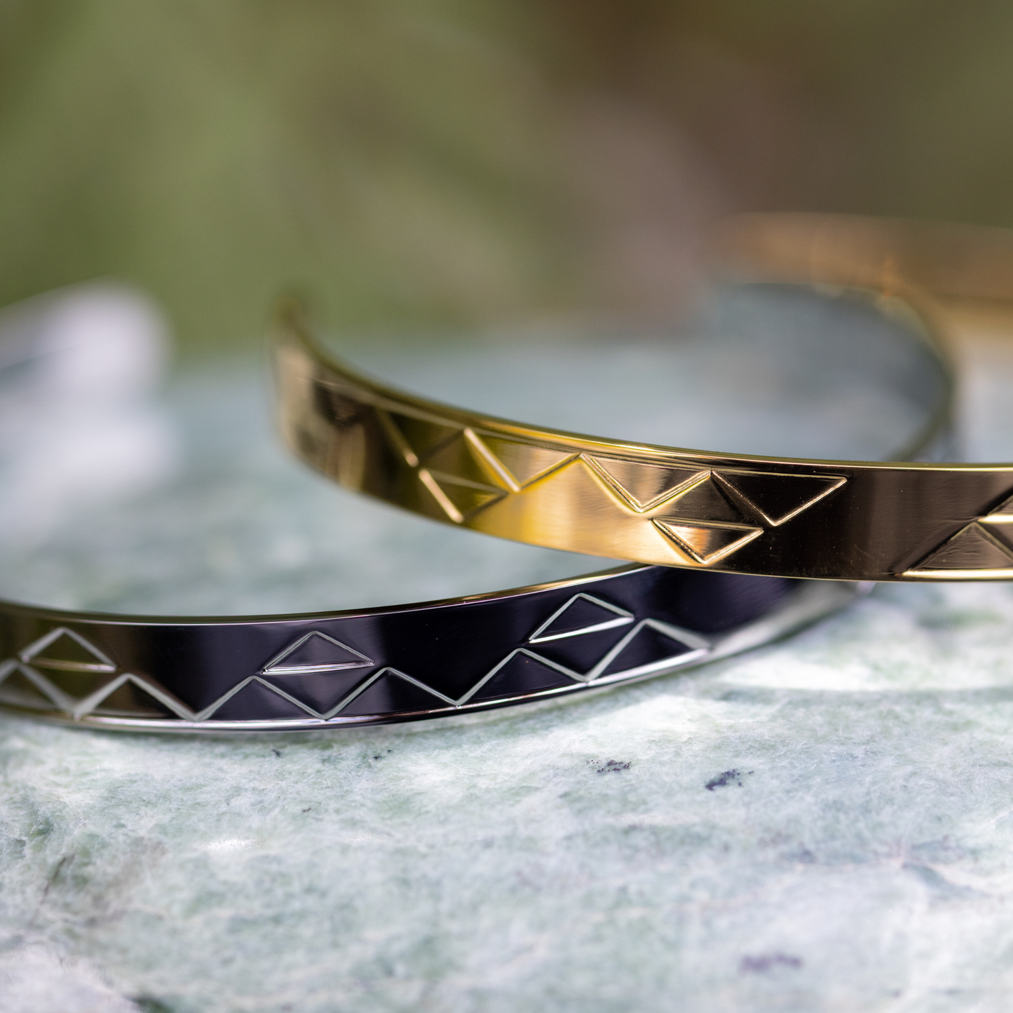 Iwa Cuff